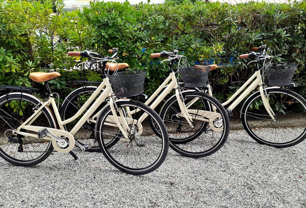 Ampio, Elegante Apt Con Aria Condizionata E Bici Gratis Виареджо Экстерьер фото